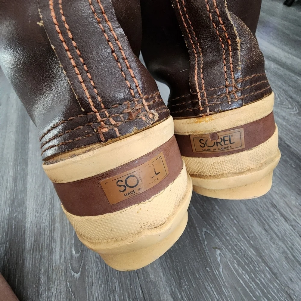 Sorel women's size 8 dark brown boots